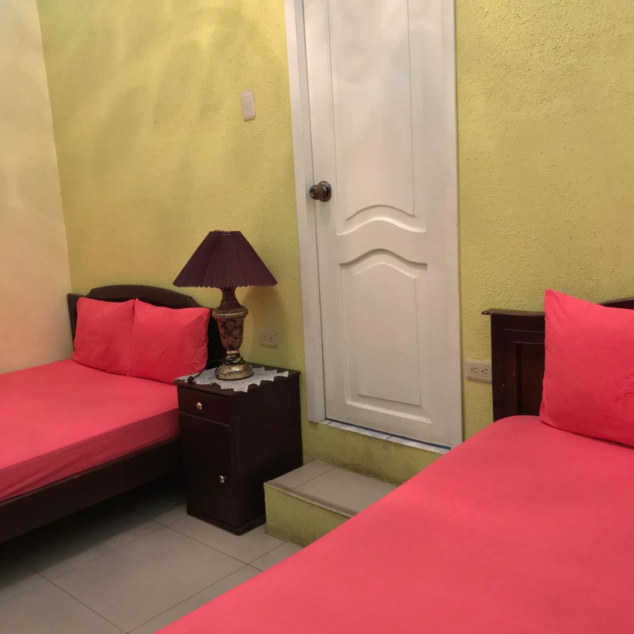 Hostal Puerto Azul Manta Εξωτερικό φωτογραφία